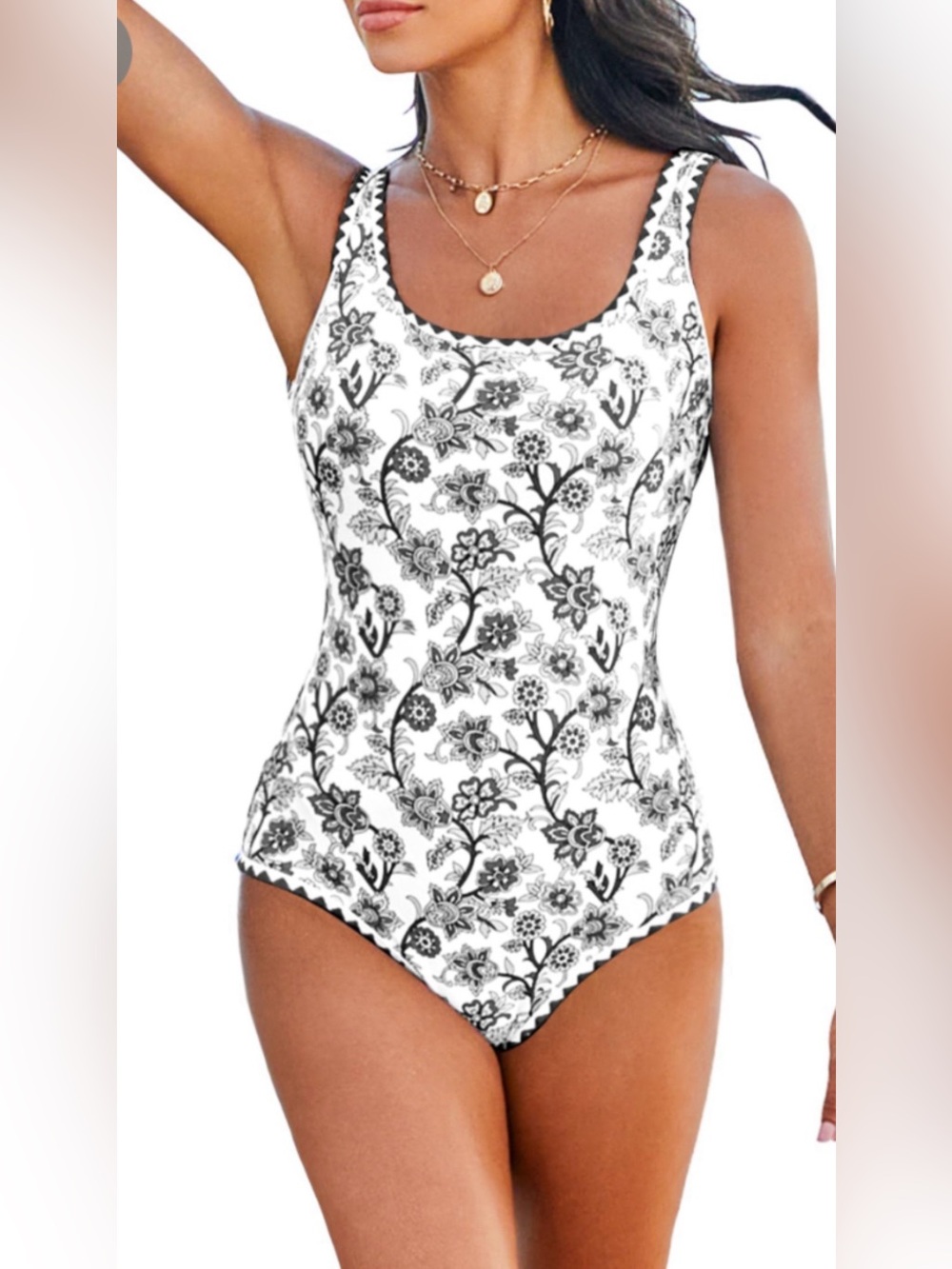 NEW Jolefille Black & White Floral One Piece Modest
Swimsuit Women’s XL